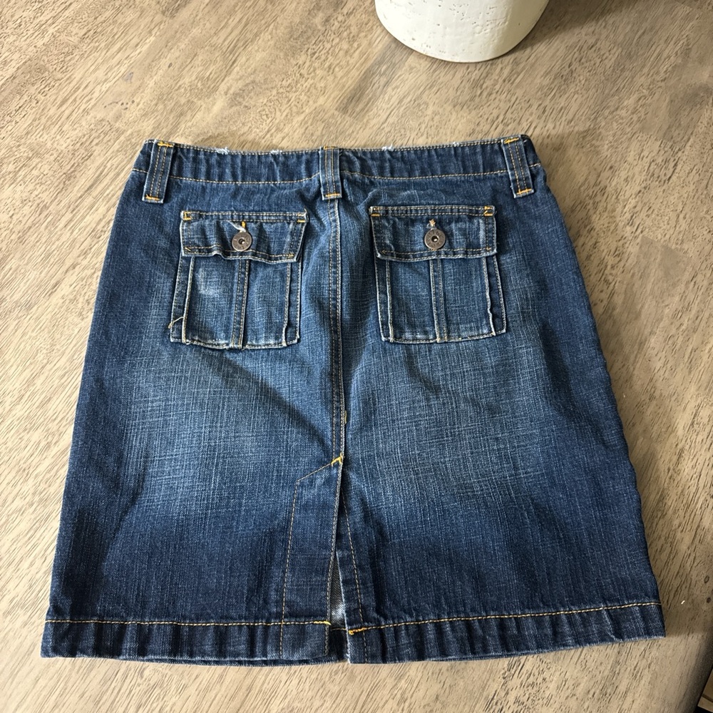 Y2K Lei denim skirt